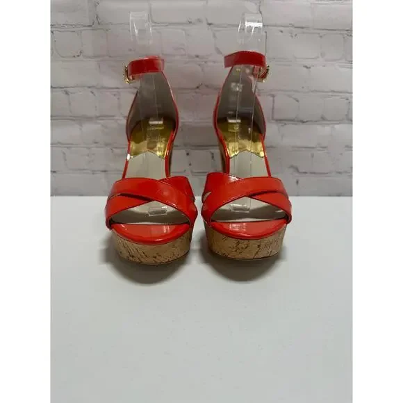 Michael Kors Red Patent Platform Heels Size 7.5 - Picture 2 of 12